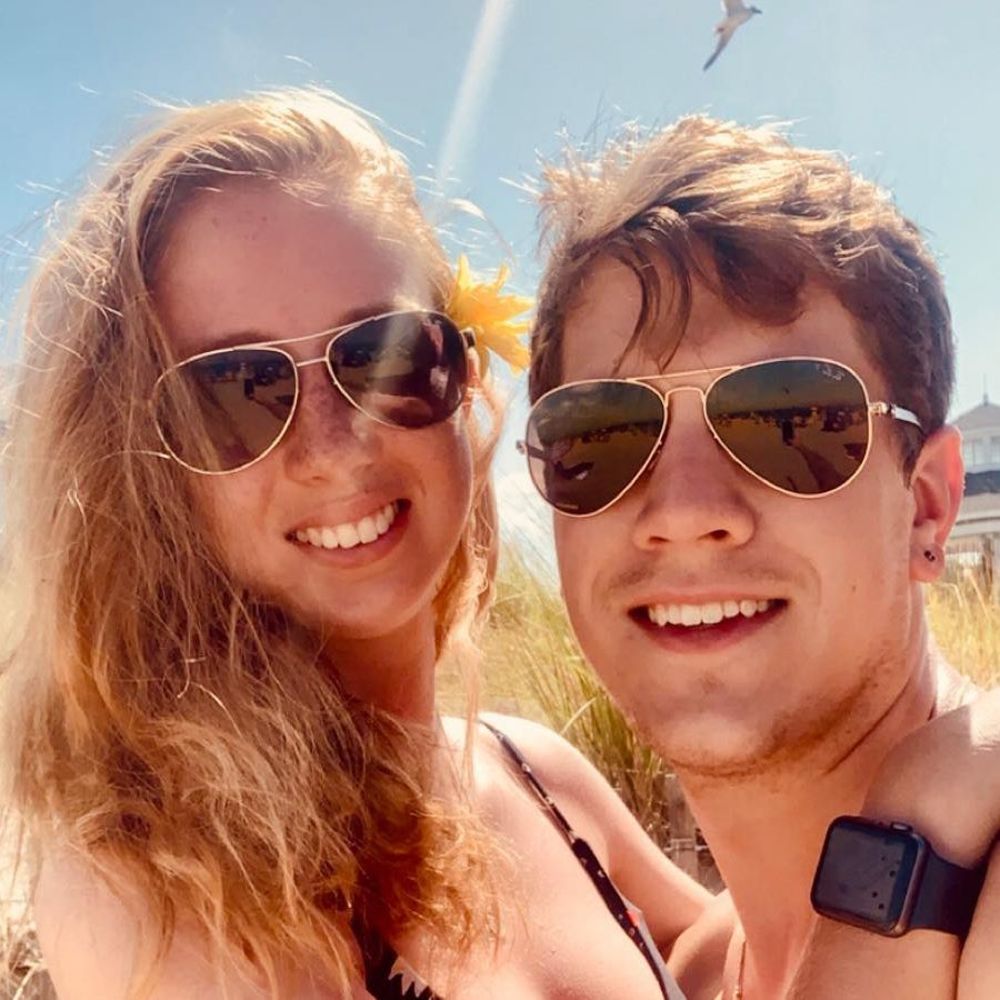 Meet your Posher, Cassandra